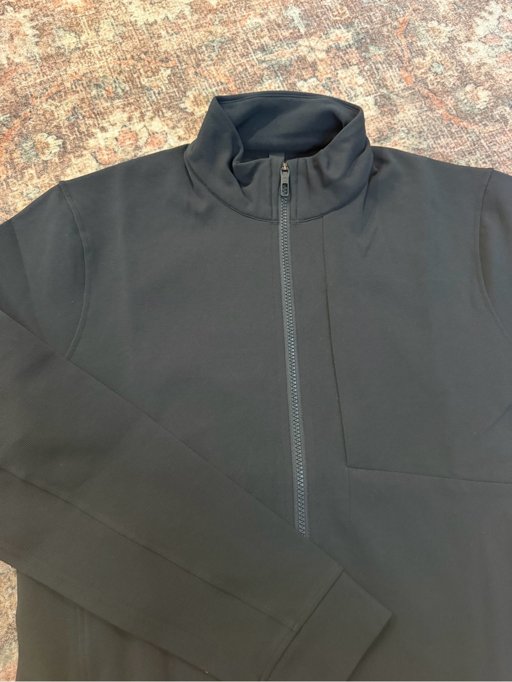 New with Tags lululemon athletica Men's Black Lightweight Zip Mock Neck Jacket